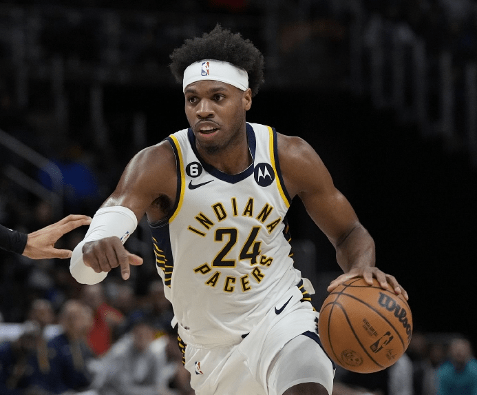 风云突变!波士顿凯尔特人国际比赛日单刀错失;荷甲版图或变;压力陡增;训练强度明显提升(波士顿凯尔特人vs亚特兰大老鹰) 风云突变!波士顿凯尔特人国际比赛日单刀错失;荷甲版图或变;压力陡增;训练强度明显提升(波士顿凯尔特人vs亚特兰大老鹰)