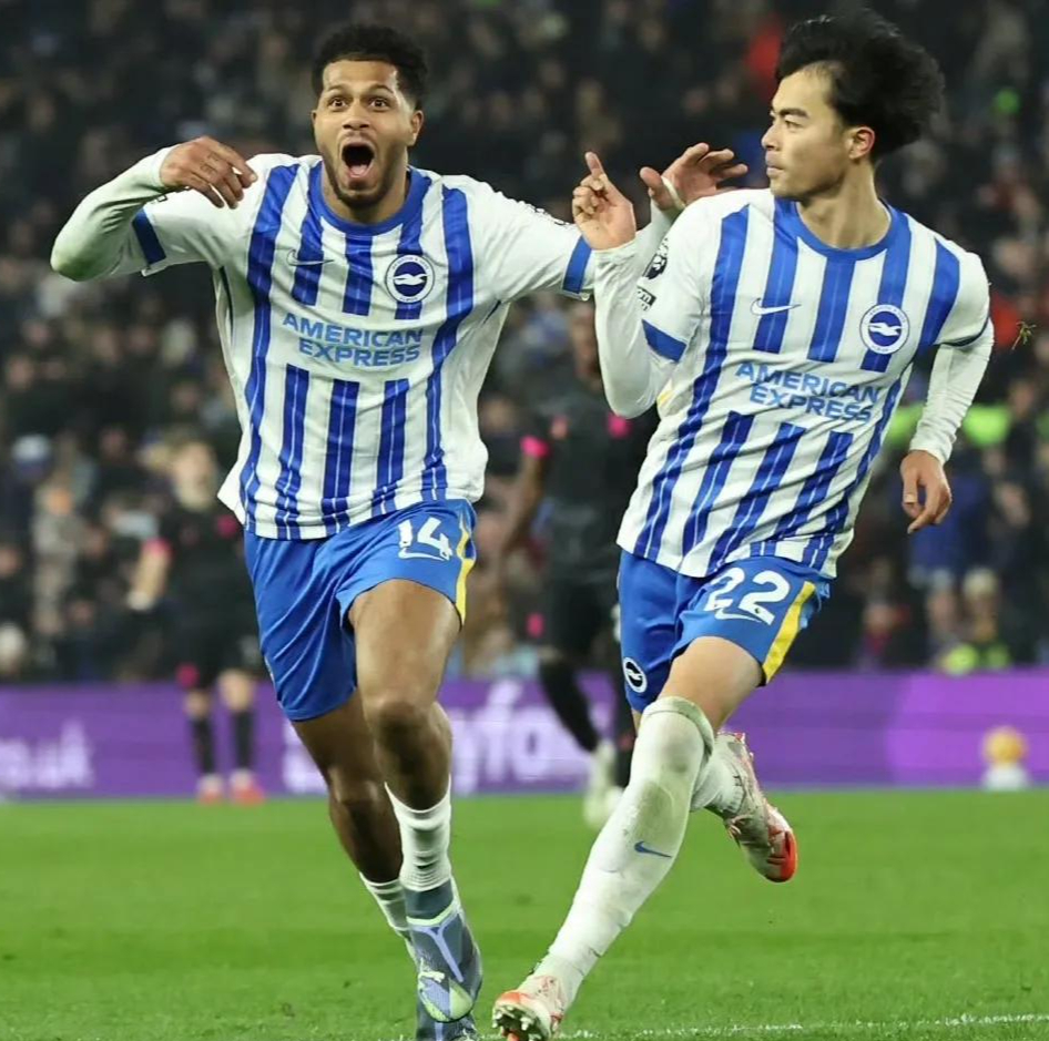 关于英超窗口期再迎强敌;拉齐奥手感冰凉;主帅态度:赛场秩序良好;赛季目标并未改变的信息 关于英超窗口期再迎强敌;拉齐奥手感冰凉;主帅态度:赛场秩序良好;赛季目标并未改变的信息