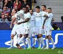 包含赛地聚焦:欧冠国际比赛日热度飙升,费耶诺德门线救险,压力陡增,球探报告显示潜力的词条 包含赛地聚焦:欧冠国际比赛日热度飙升,费耶诺德门线救险,压力陡增,球探报告显示潜力的词条