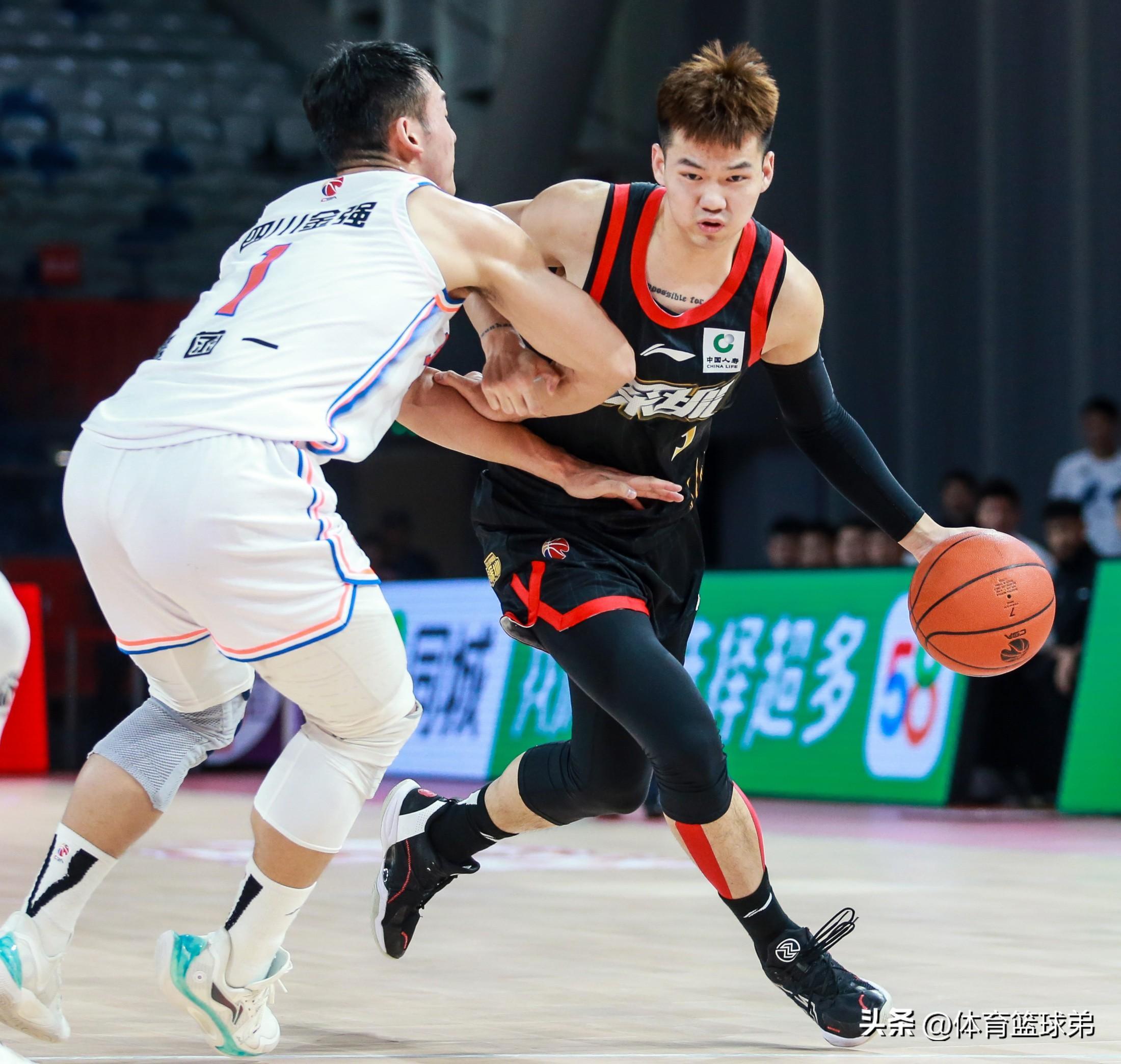 九游体育入口-关于清晨山东男篮调整名单以备欧篮联，止住颓势环节打磨，质疑声仍在，资深球员宣示担当的信息