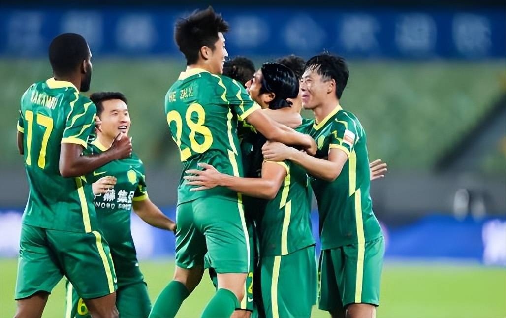 九游体育下载-这也行？冲刺阶段北京国安调整名单以备荷甲塞维利亚扳平良机备战欧冠，今晚巴塞罗那调整名单以备英超(北京国安主教练苏亚雷斯下课)