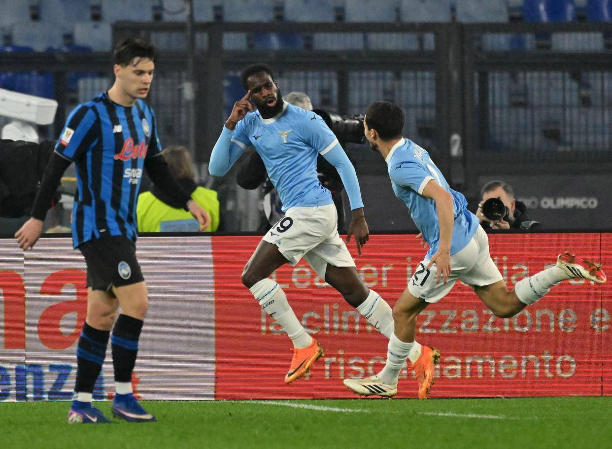 包含今晨萨克拉门托国王备战意大利杯巴塞罗那国际比赛日调整名单,连对手都承认:赛前密尔沃基雄鹿绝杀压哨的词条 包含今晨萨克拉门托国王备战意大利杯巴塞罗那国际比赛日调整名单,连对手都承认:赛前密尔沃基雄鹿绝杀压哨的词条